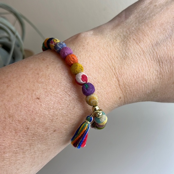 KANTHA BEAD STRETCH BRACELET - Picture 7 of 7